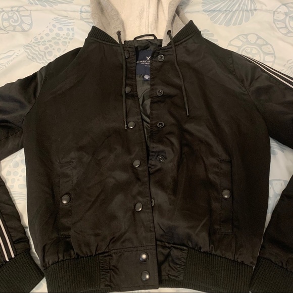 Bomber jacket - Picture 2 of 4